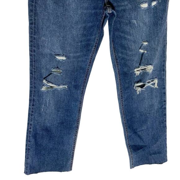 Old Navy Womens Mid Rise Boyfriend Cutoff Jeans Straight Leg SZ 4 Distressed NWT - Picture 5 of 10